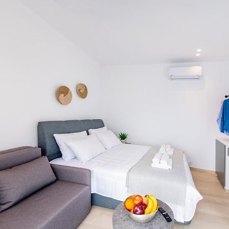 Sunwaves Beach Studio I Ialysos  Ngoại thất bức ảnh