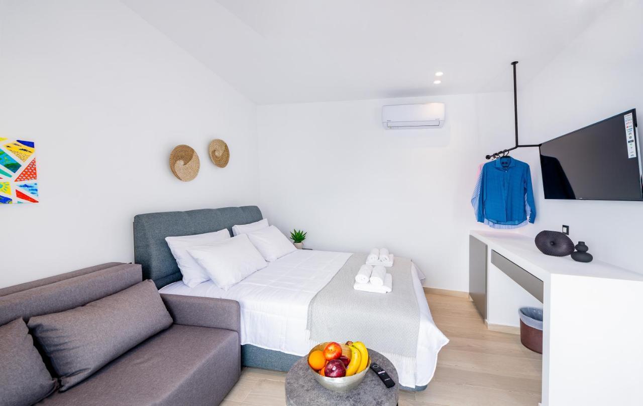 Sunwaves Beach Studio I Ialysos  Ngoại thất bức ảnh