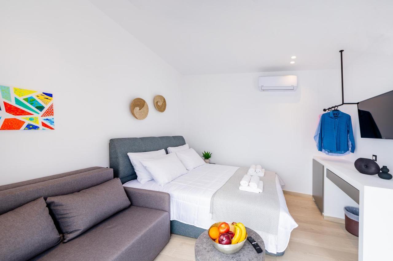 Sunwaves Beach Studio I Ialysos  Ngoại thất bức ảnh